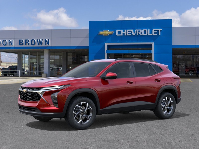 Chevrolet Trax Vehicle Full-screen Gallery Image 2
