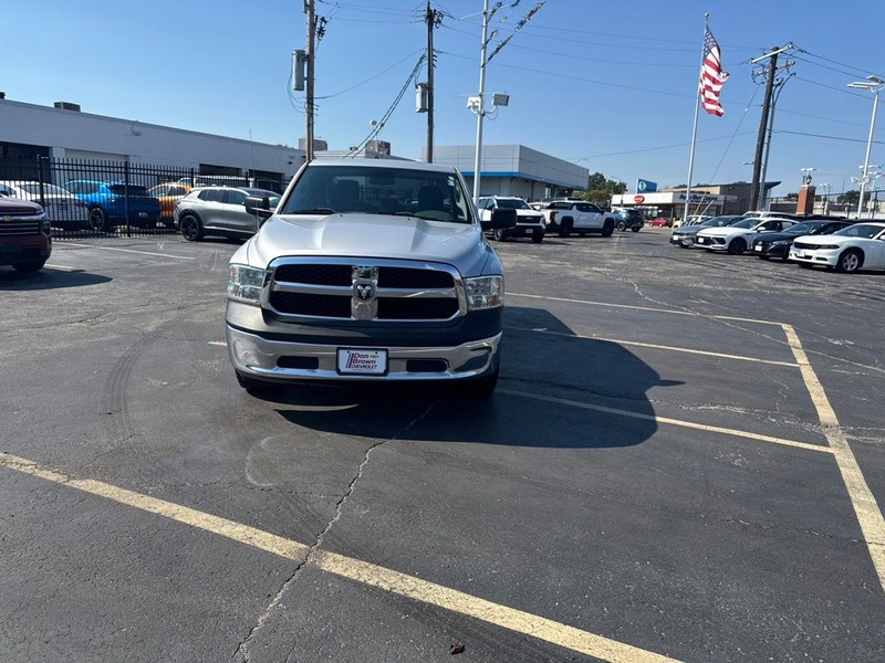 Ram 1500 Vehicle Full-screen Gallery Image 20