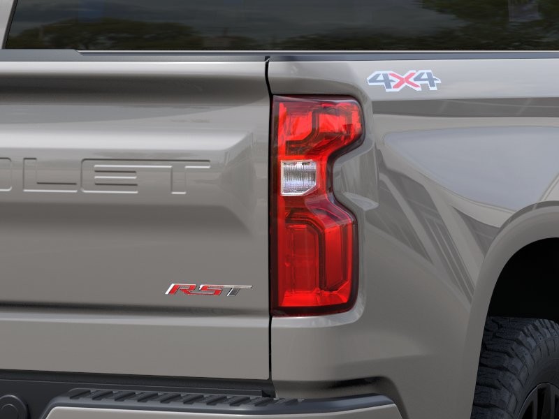 Chevrolet Silverado 1500 Vehicle Full-screen Gallery Image 11