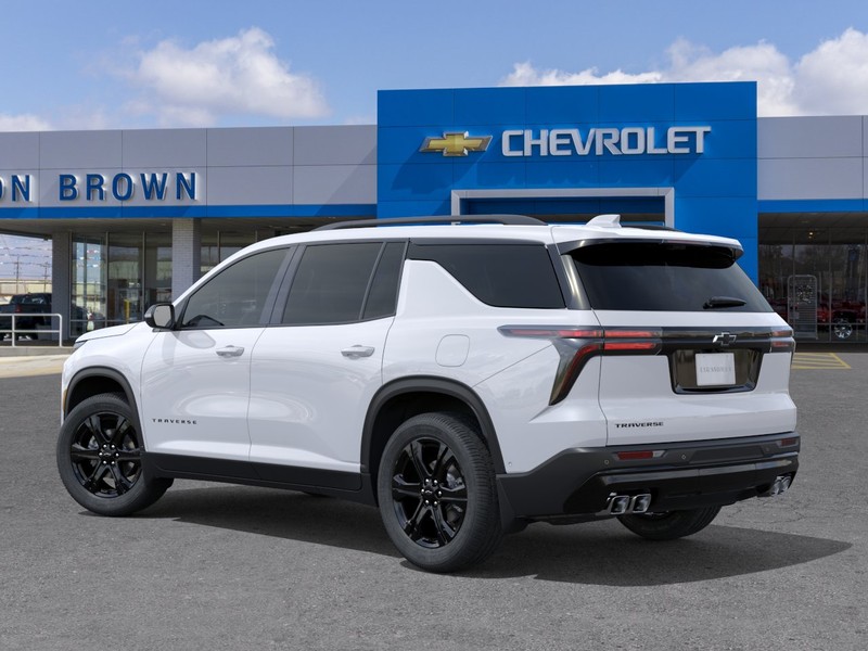 Chevrolet Traverse Vehicle Full-screen Gallery Image 3