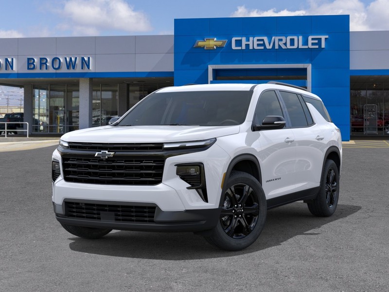 Chevrolet Traverse Vehicle Full-screen Gallery Image 6