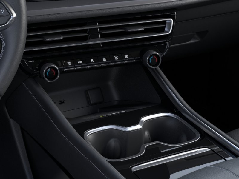 Chevrolet Traverse Vehicle Full-screen Gallery Image 23