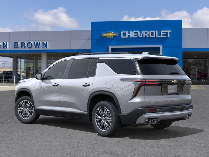 Chevrolet Traverse Vehicle Full-screen Gallery Image 3