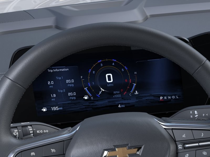 Chevrolet Suburban Vehicle Full-screen Gallery Image 18