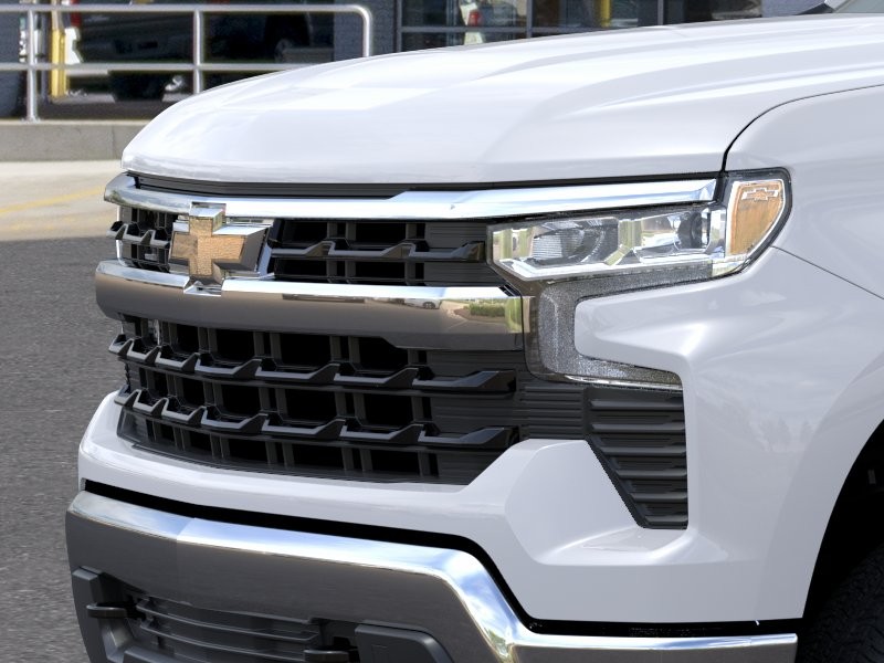 Chevrolet Silverado 1500 Vehicle Full-screen Gallery Image 13