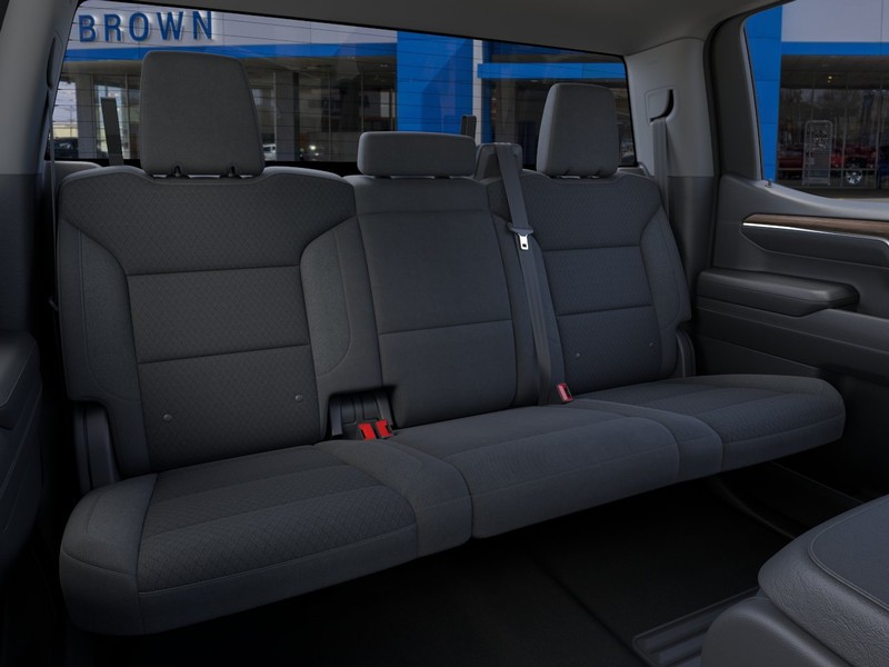 Chevrolet Silverado 1500 Vehicle Full-screen Gallery Image 17