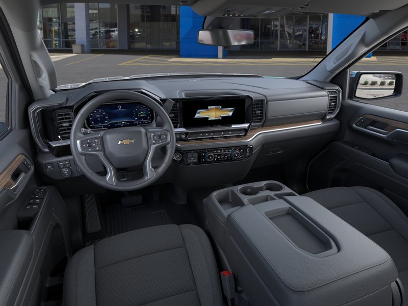 Chevrolet Silverado 1500 Vehicle Full-screen Gallery Image 15