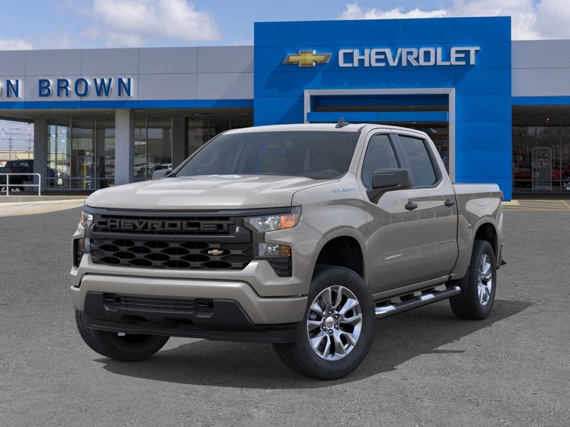 Chevrolet Silverado 1500 Vehicle Full-screen Gallery Image 6