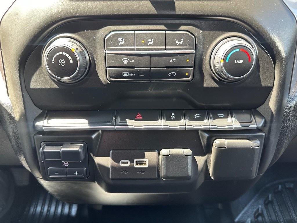 2021 Chevrolet Silverado 2500HD Double Cab Utility photo