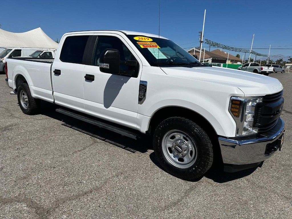 2019 Ford F-350 photo 2