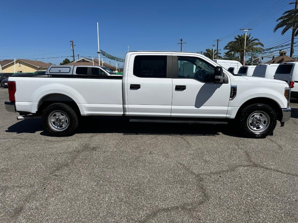 2019 Ford F-350 photo 3