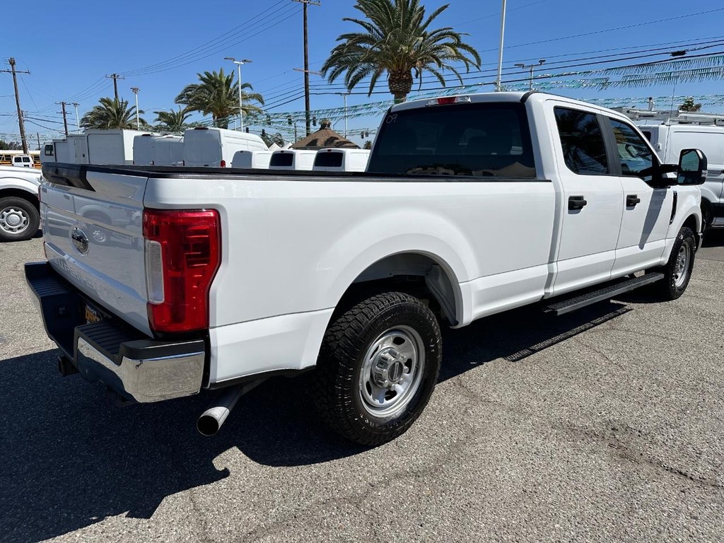 2019 Ford F-350 photo 4
