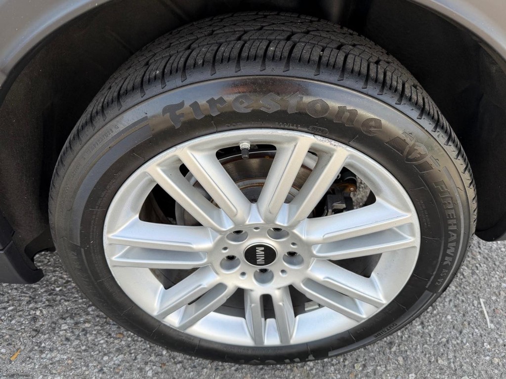 MINI Countryman Vehicle Full-screen Gallery Image 47