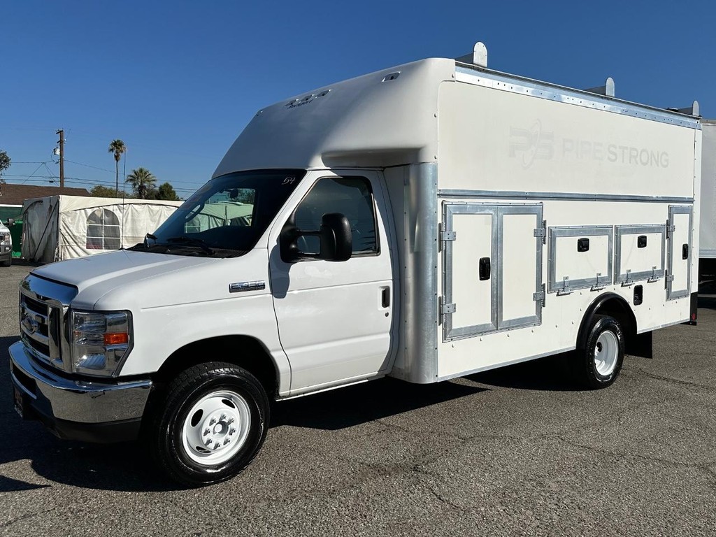 2019 Ford E-450 photo 8