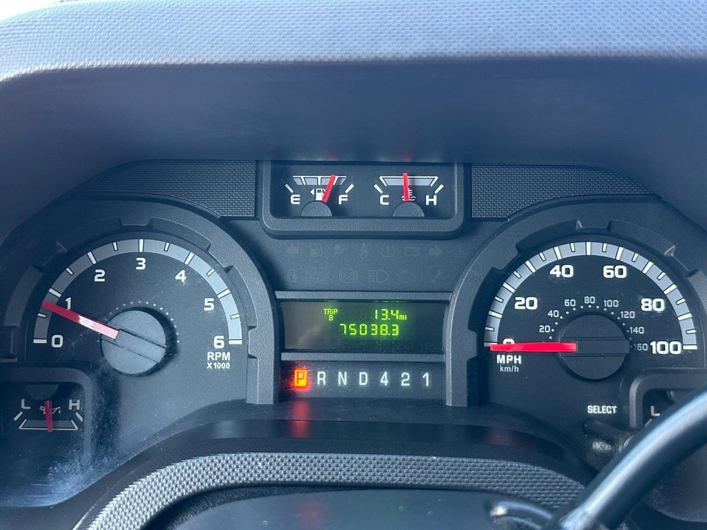 2019 Ford E-450 photo 29