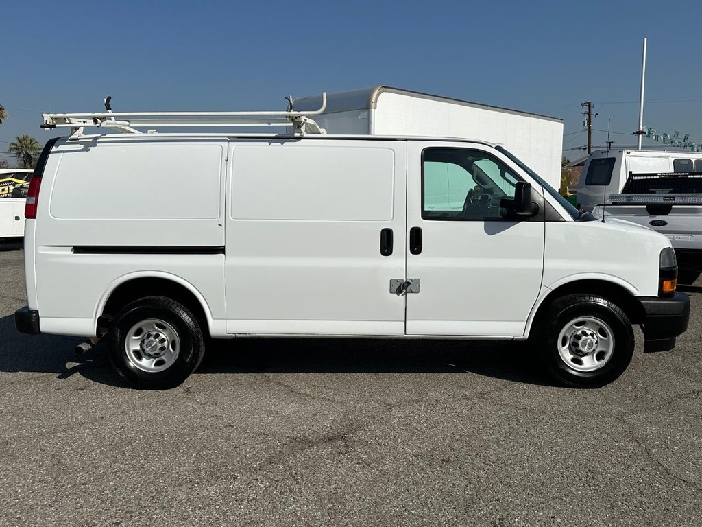 2019 Chevrolet Express Cargo Work Van photo 6