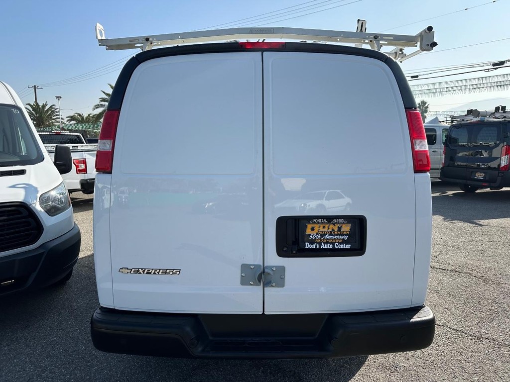 2019 Chevrolet Express Cargo Work Van photo 9