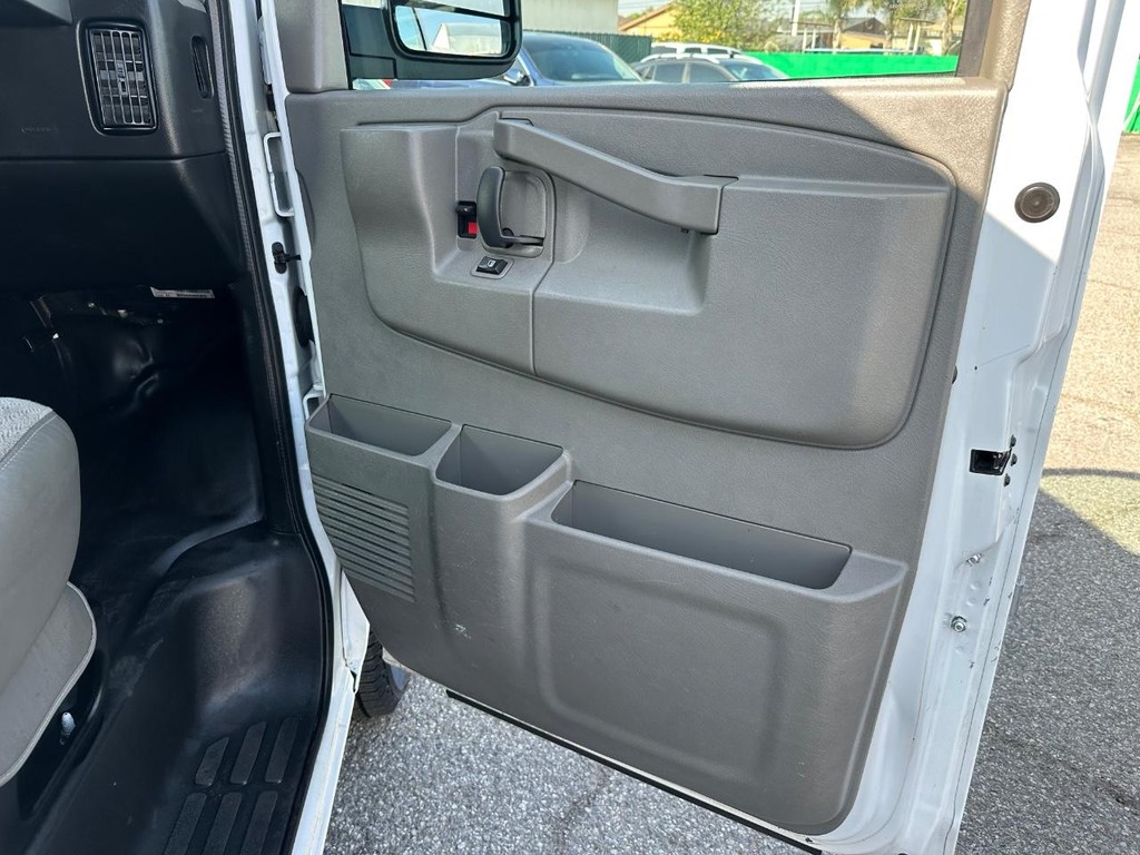 2019 Chevrolet Express Cargo Work Van photo 26