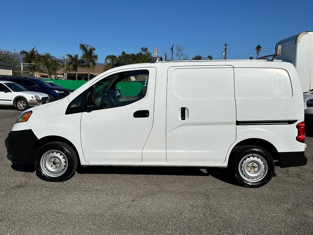 2016 Nissan NV200 SV photo 12