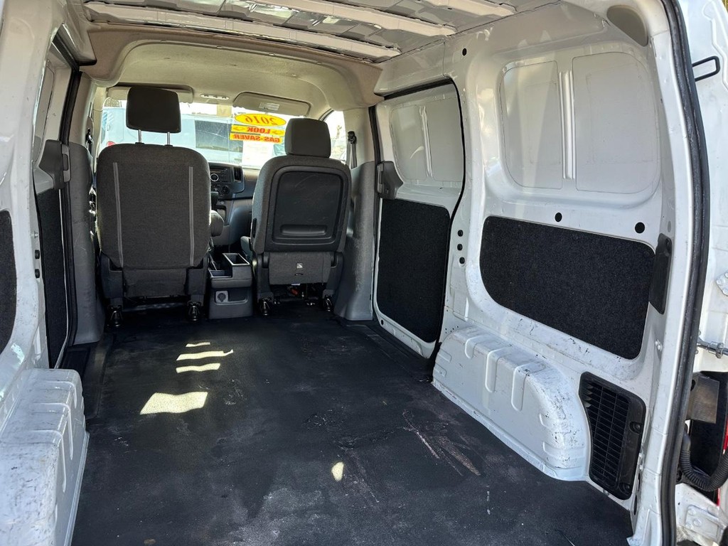 2016 Nissan NV200 SV photo 18