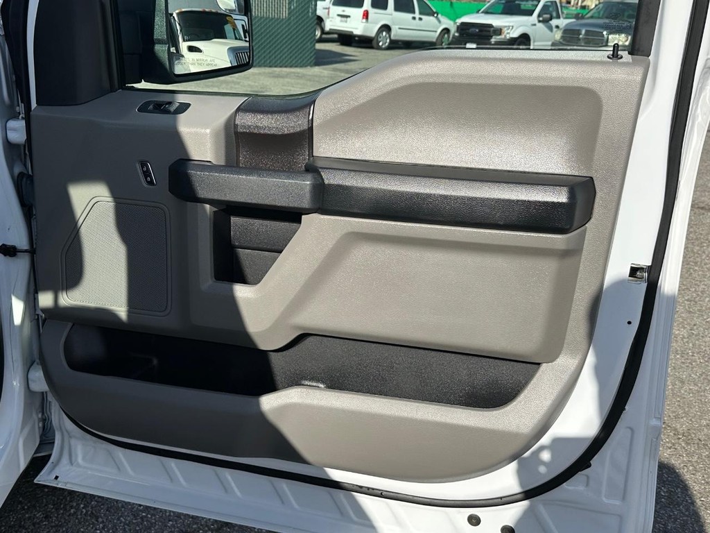 2019 Ford F-150 null photo 19