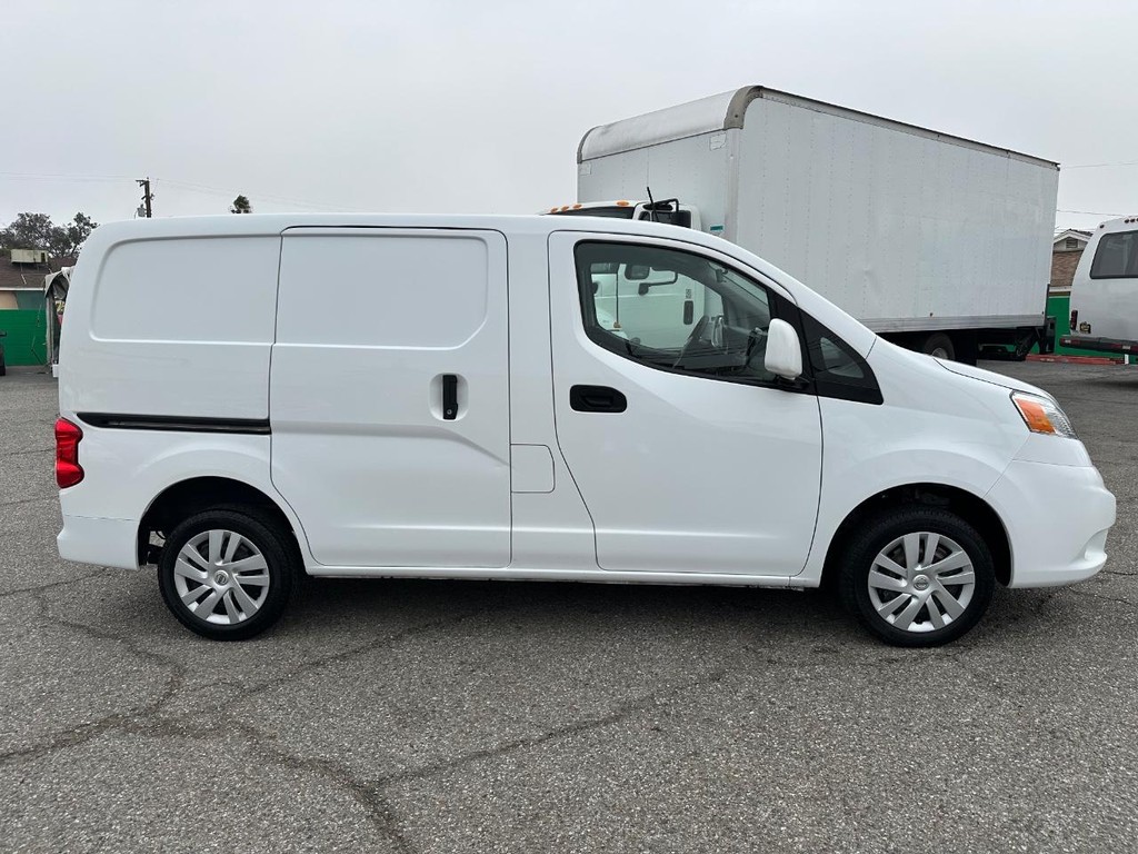 2021 Nissan NV200 null photo 6