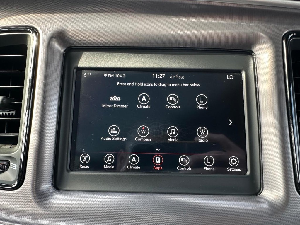 Dodge Challenger Vehicle Full-screen Gallery Image 34