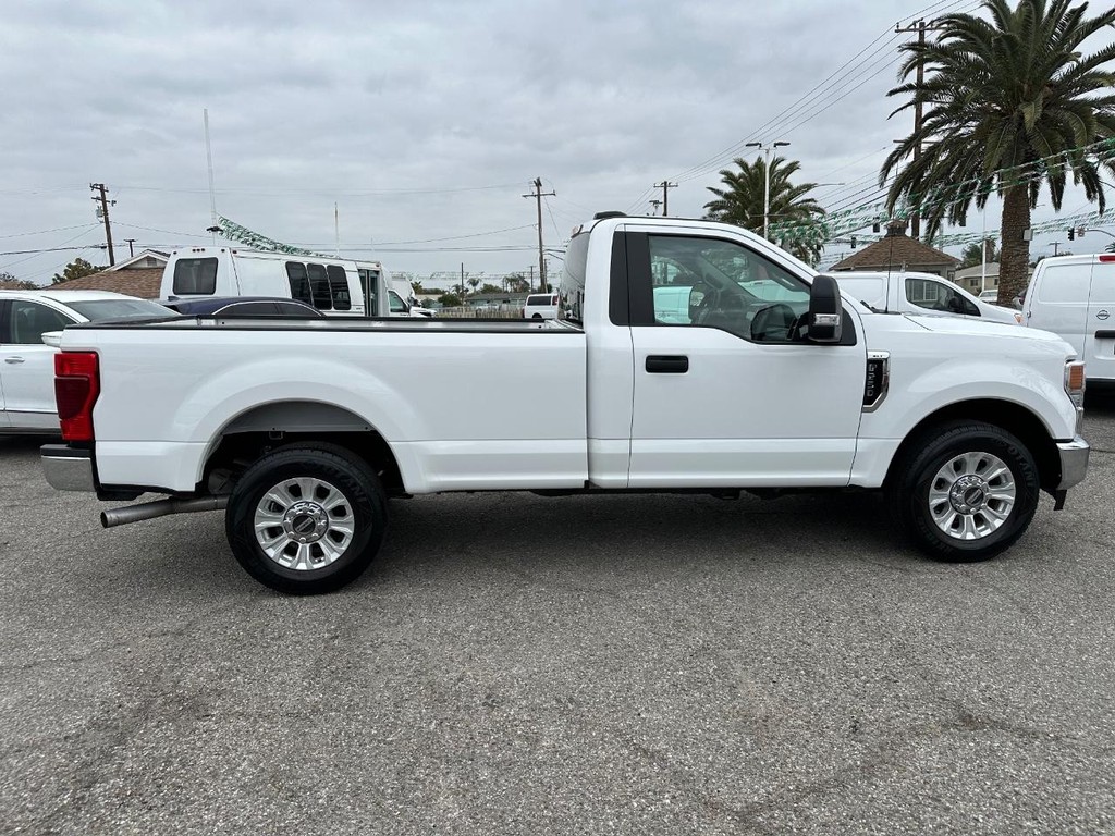 2021 Ford F-250 XLT photo 3