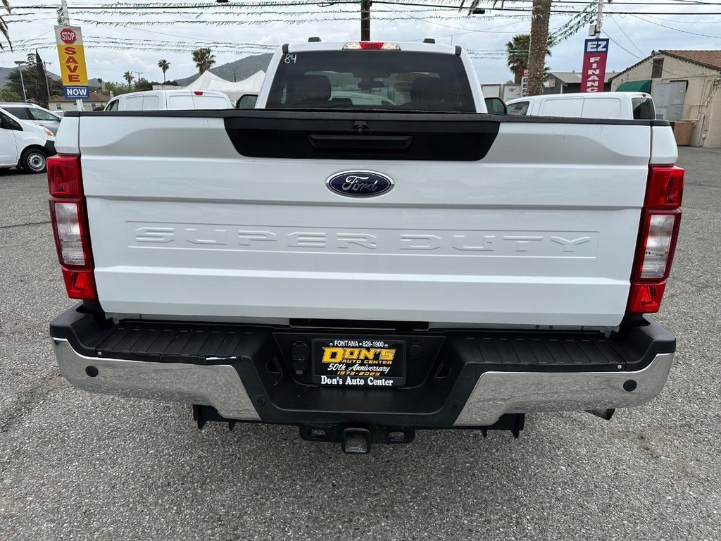 Ford F-250 Vehicle Full-screen Gallery Image 08