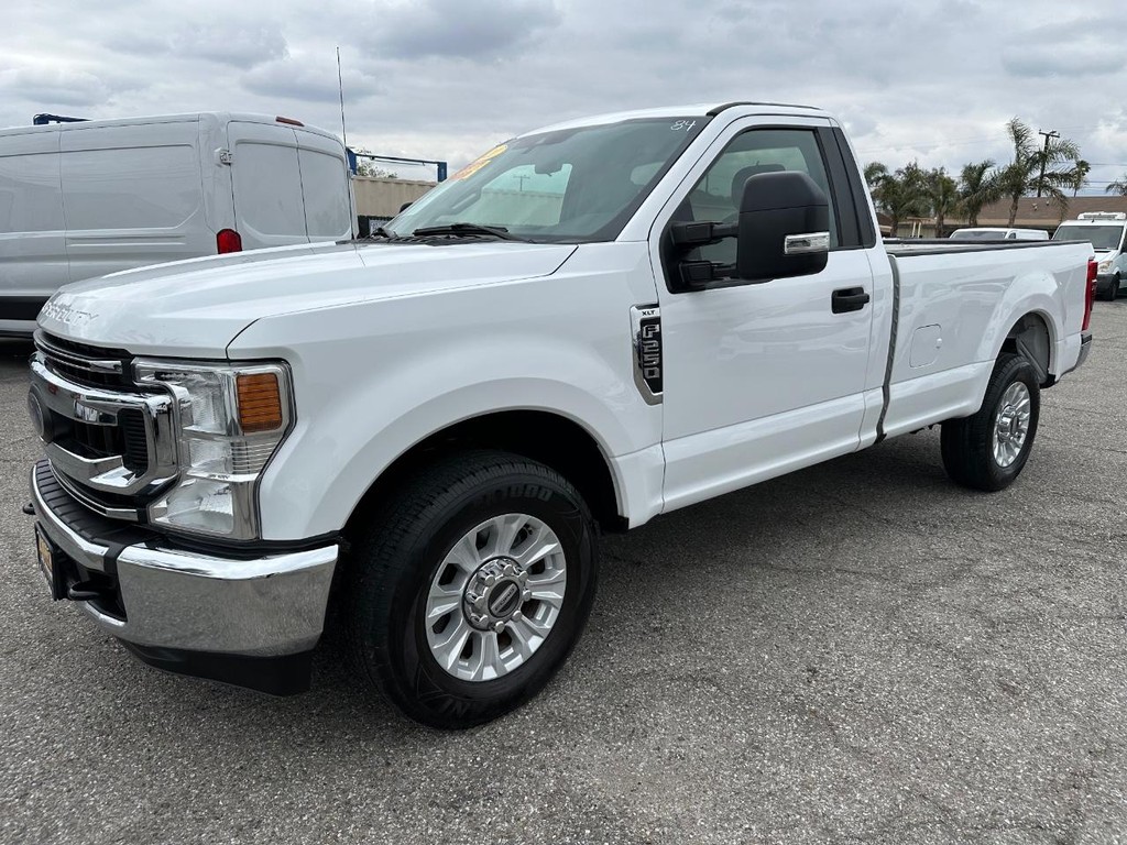 Ford F-250 Vehicle Full-screen Gallery Image 12