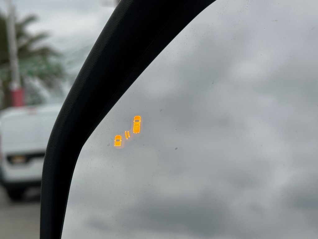 Ford F-250 Vehicle Full-screen Gallery Image 32