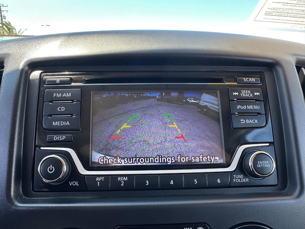 Nissan NV200 Vehicle Full-screen Gallery Image 38