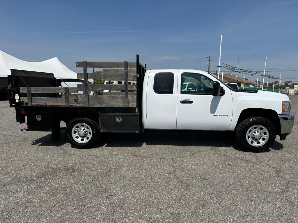 2012 Chevrolet Silverado 3500HD photo 3