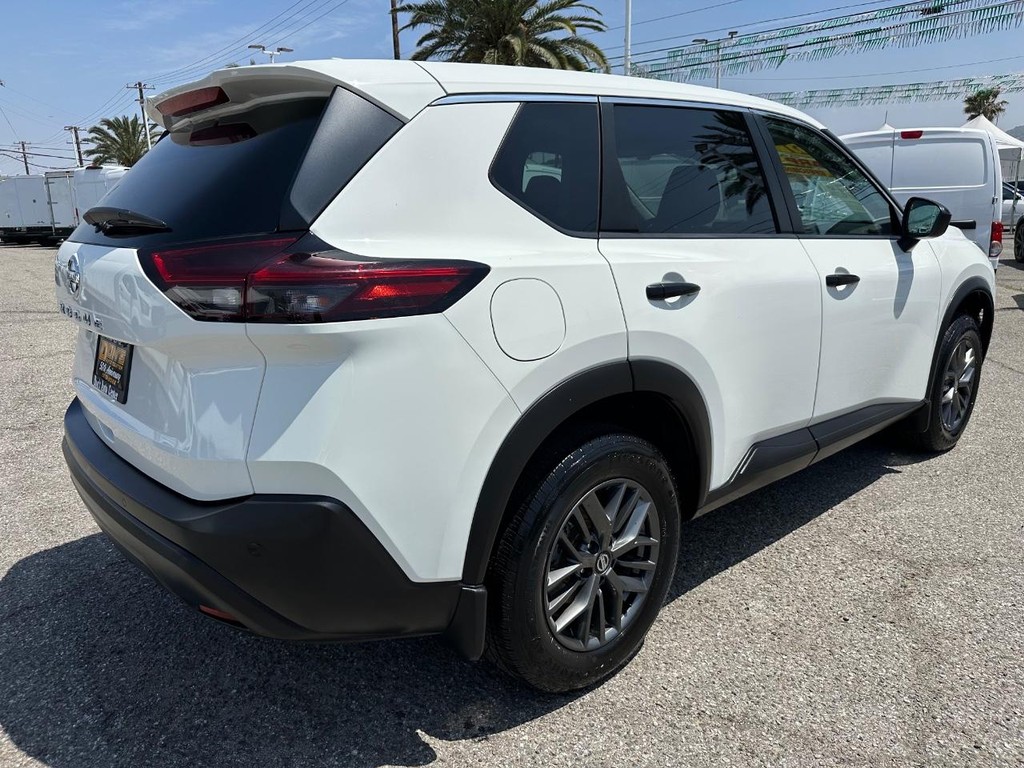 2021 Nissan Rogue S photo 4