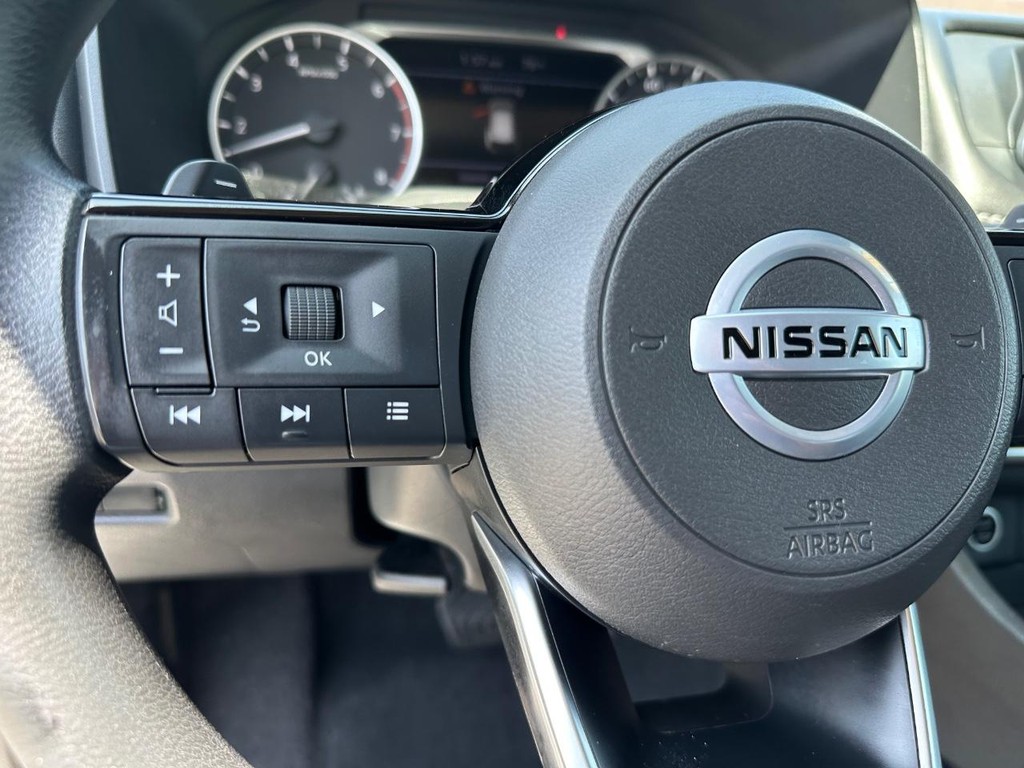 2021 Nissan Rogue S photo 27
