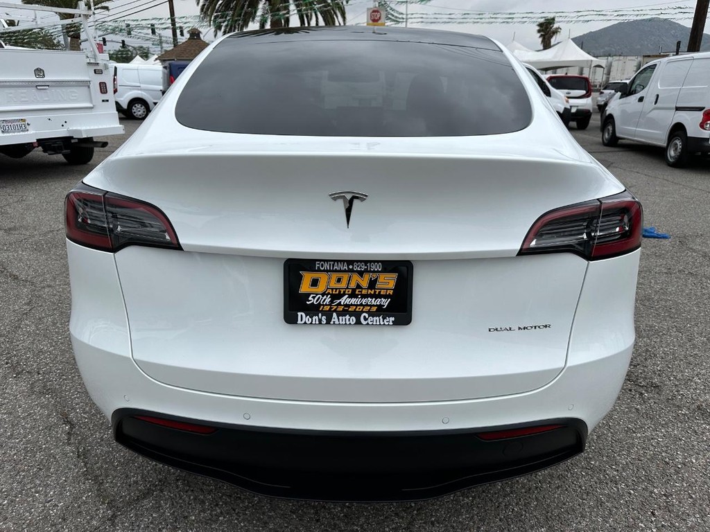 2022 Tesla Model Y Long Range photo 5