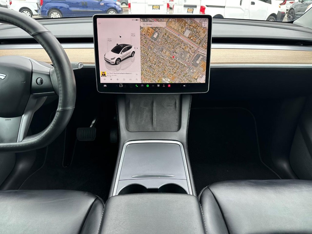 2022 Tesla Model Y Long Range photo 19