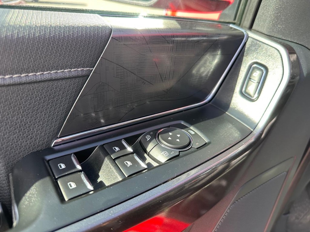 Ford F-150 Vehicle Full-screen Gallery Image 34