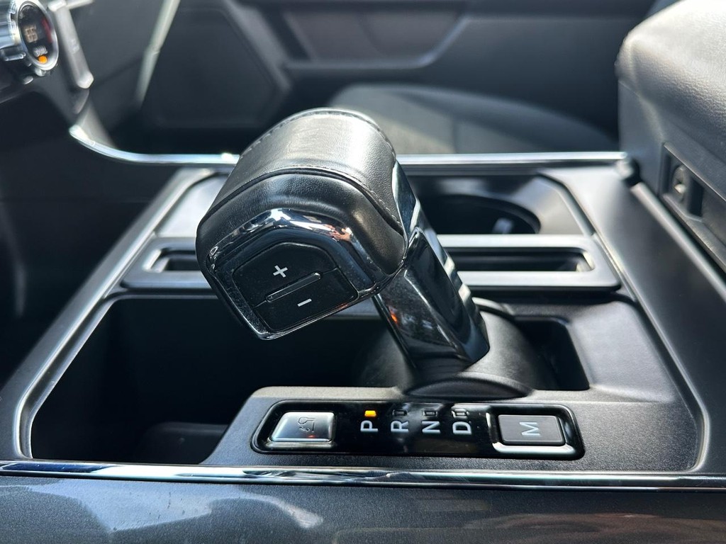 Ford F-150 Vehicle Full-screen Gallery Image 42