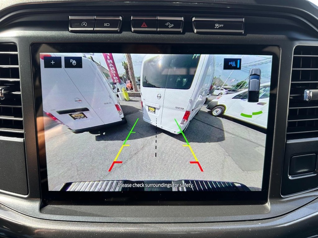 Ford F-150 Vehicle Full-screen Gallery Image 44