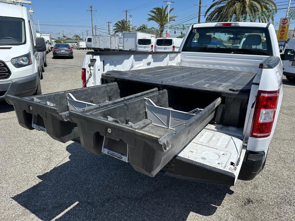 Ford F-150 Vehicle Full-screen Gallery Image 36