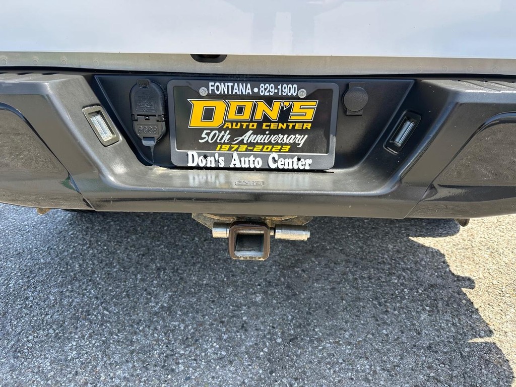 Ford F-150 Vehicle Full-screen Gallery Image 37