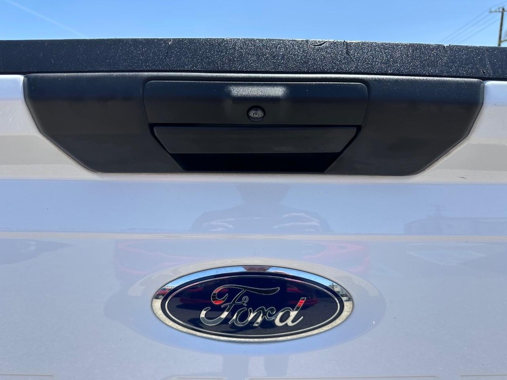 Ford F-150 Vehicle Full-screen Gallery Image 38