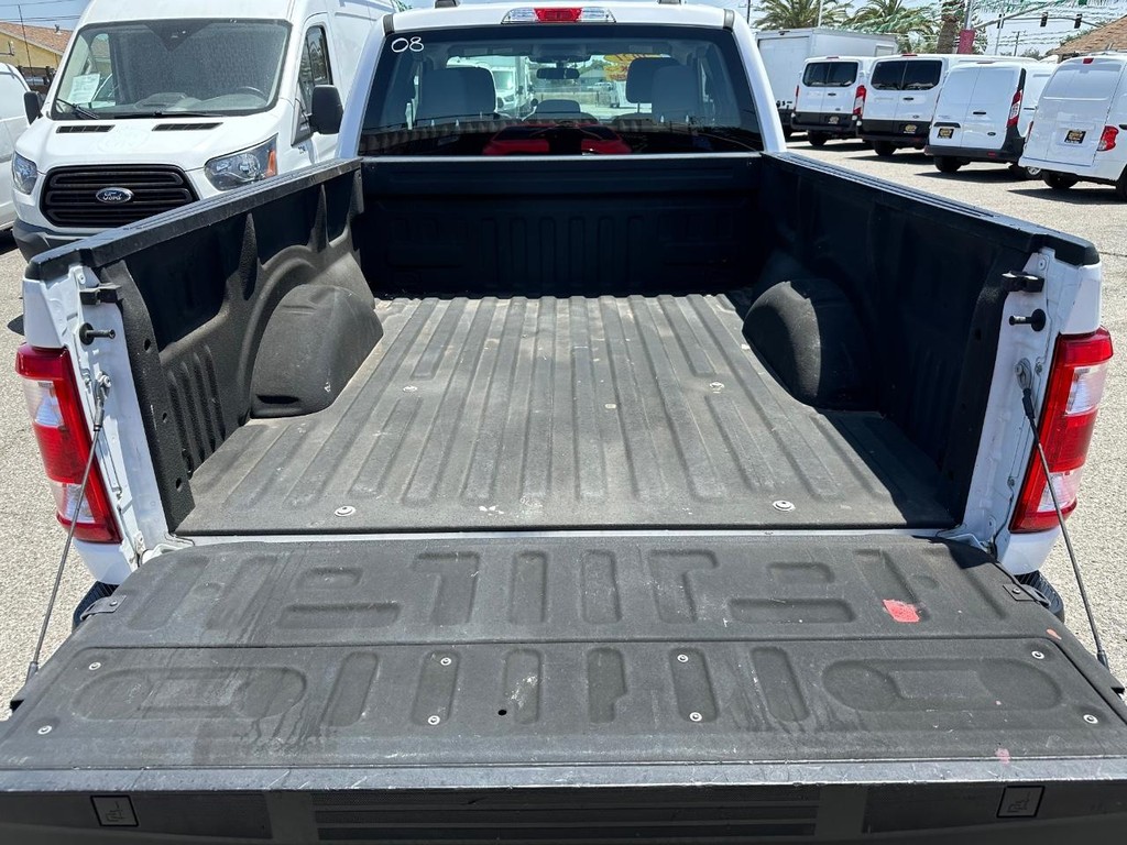 Ford F-150 Vehicle Full-screen Gallery Image 39