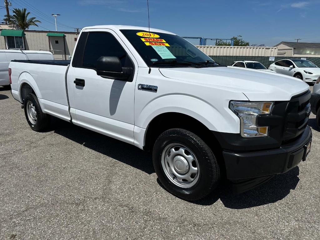 2017 Ford F-150 photo 2