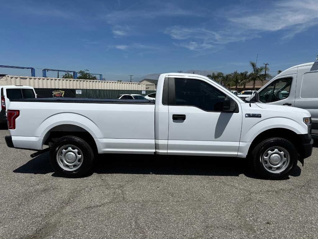 2017 Ford F-150 photo 3