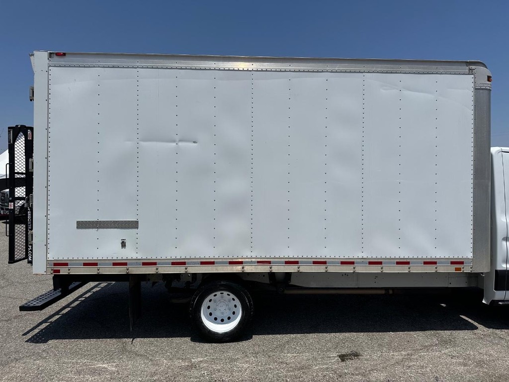 2019 Ford Transit photo 4