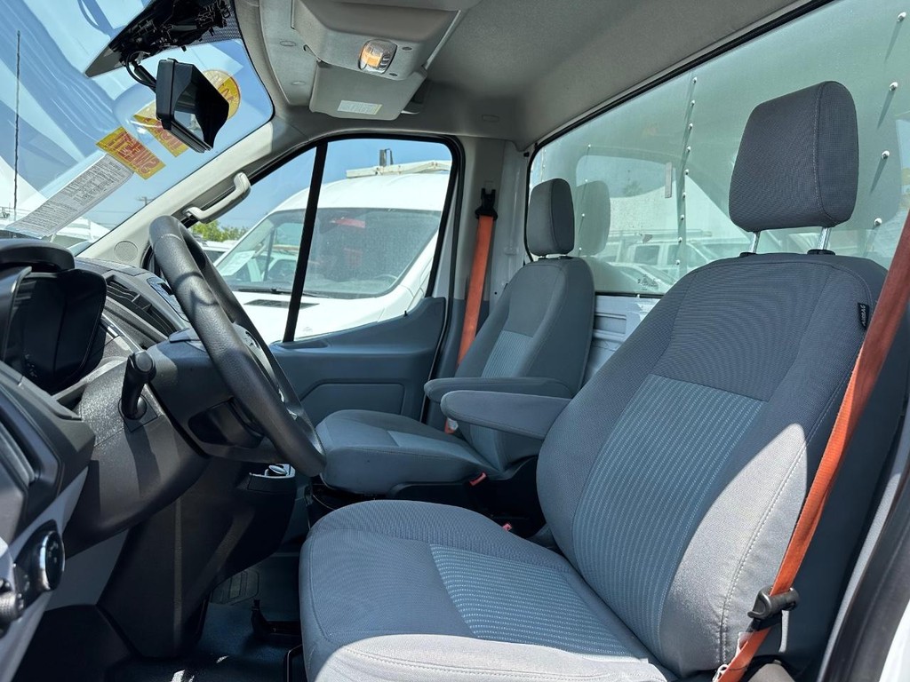 2019 Ford Transit photo 24