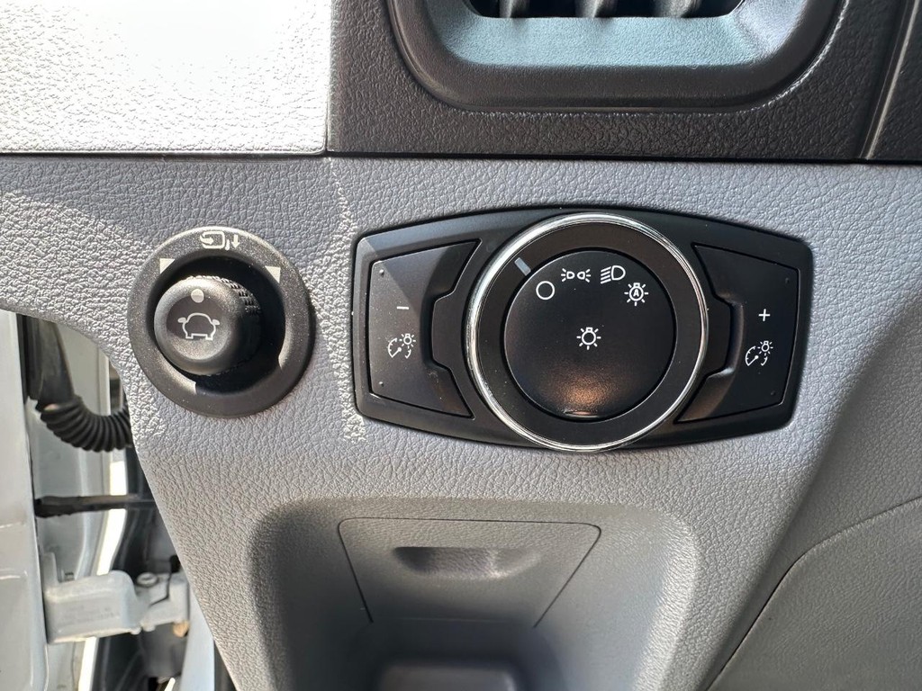 2019 Ford Transit photo 34
