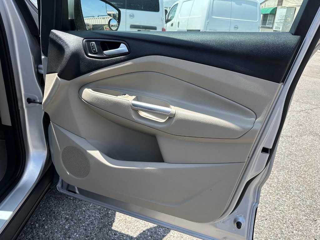 2015 Ford Escape SE photo 14